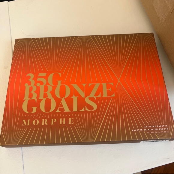 Morphe– 35G Bronze Goals Artistry Palette - Picture 3 of 7